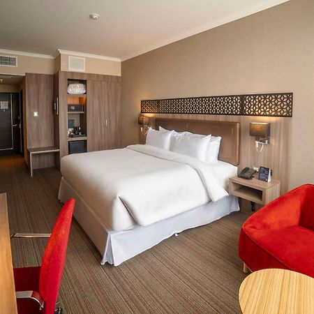 Hotel Doubletree By Hilton Trujillo Encalada Exteriér fotografie