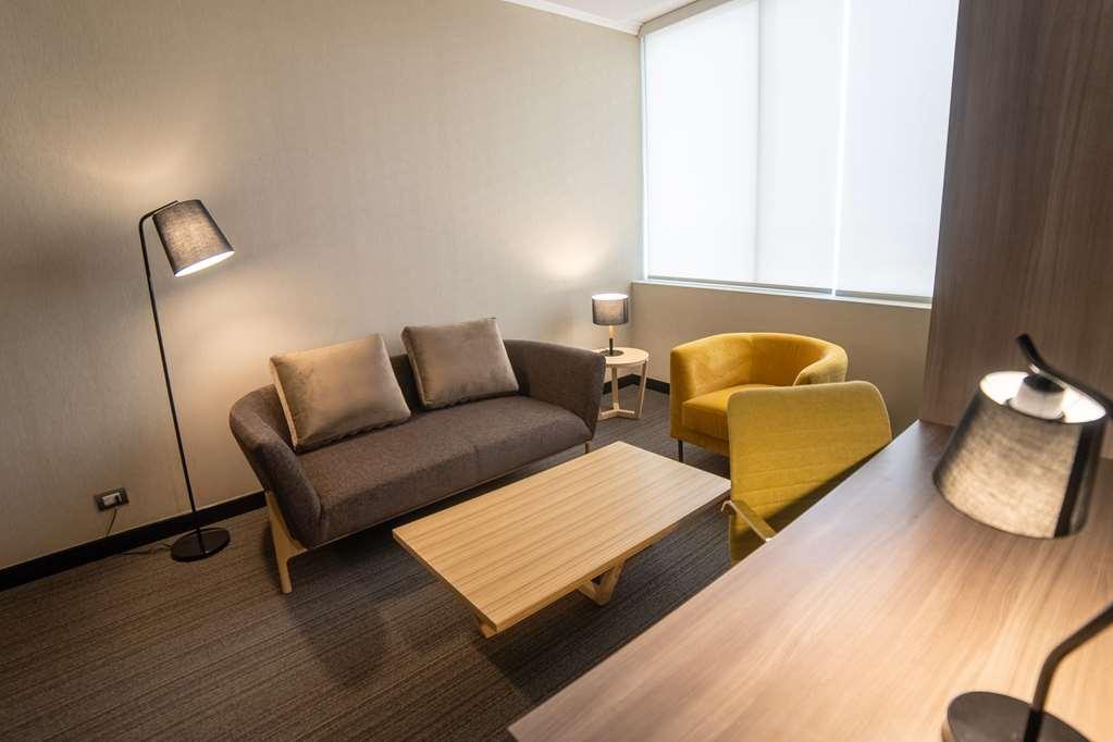 Hotel Doubletree By Hilton Trujillo Encalada Pokoj fotografie