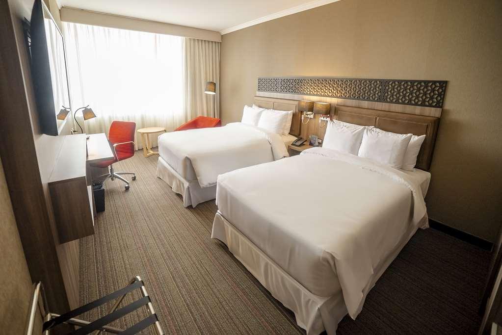 Hotel Doubletree By Hilton Trujillo Encalada Pokoj fotografie