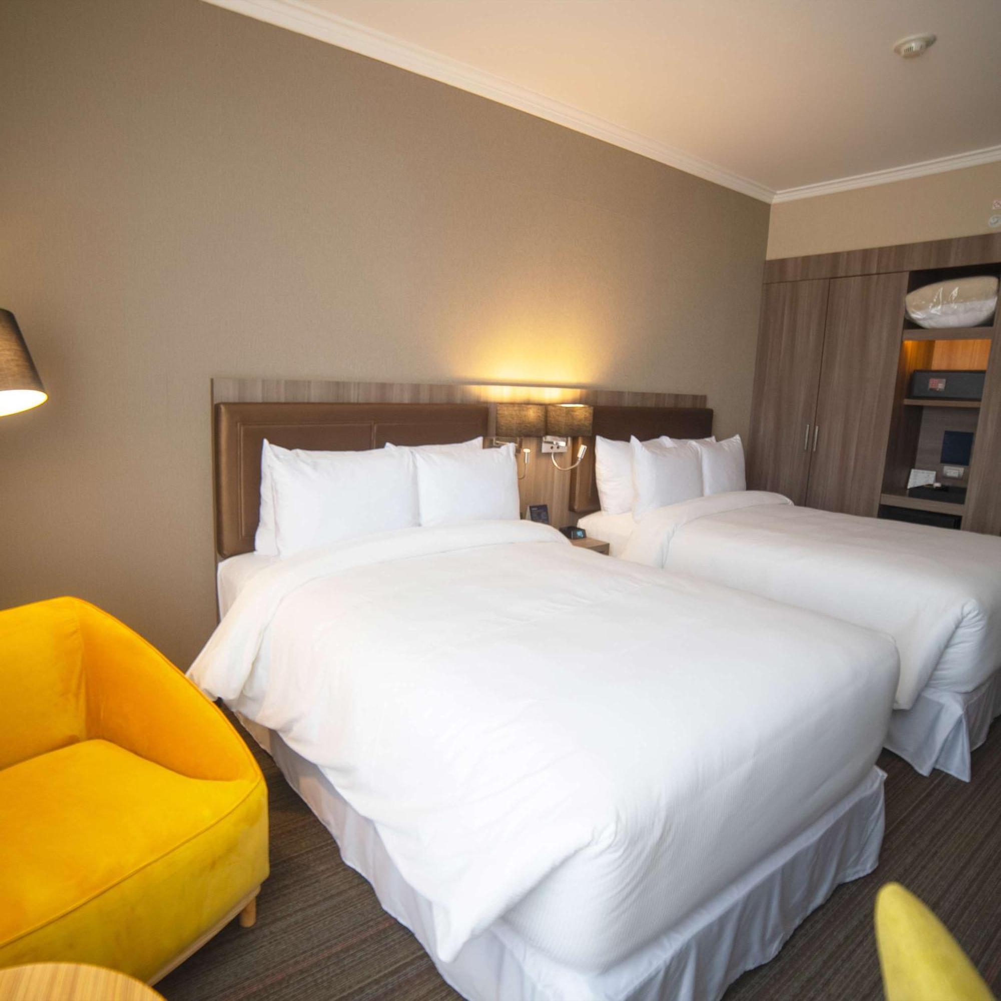 Hotel Doubletree By Hilton Trujillo Encalada Exteriér fotografie